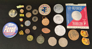 ASSORTED VINTAGE COINS, TOKENS, & LAPEL PINS