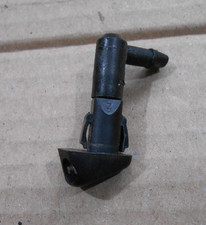 Rover 100 Rover Metro 1990-98 Front windscreen  washer jet