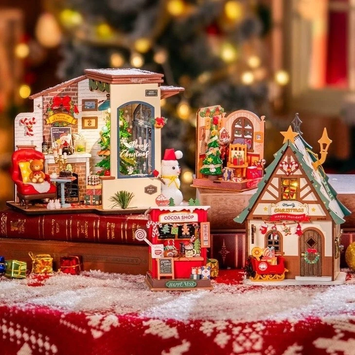 Rolife Wooden Christmas House 3D Puzzle Set DIY DollHouse Kid Adult Xmas Gifts - Image 4 of 4