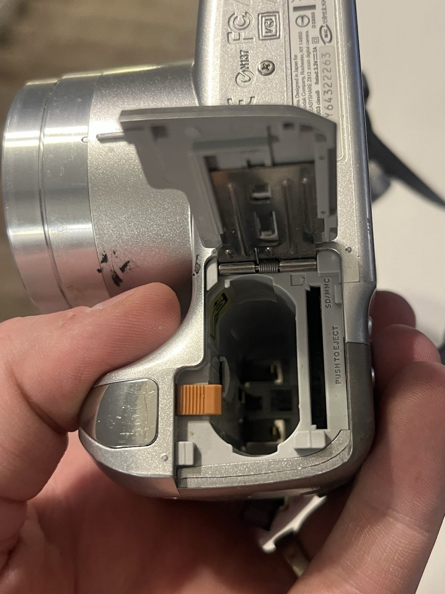 Kodak EasyShare Z710 7.1MP Digital Camera - Silver for sale online