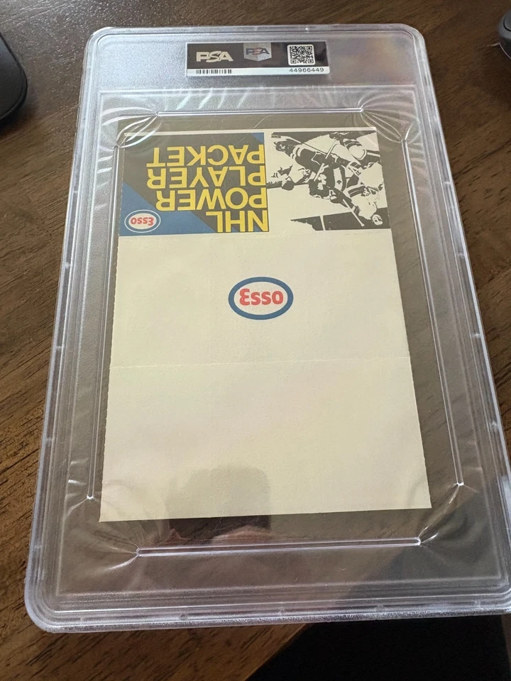 1970 Esso Power Players W/TAB PSA 8 Keith Magnuson (Correct) Vadnais Lapointe - Image 2 of 2