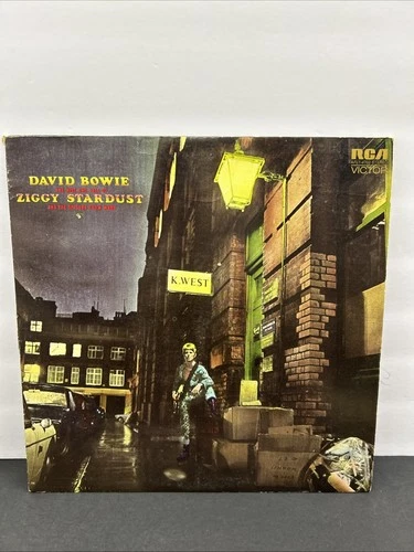 DAVID BOWIE - ZIGGY STARDUST  VTG 1977 RCA VICTOR RE-ISSUE LPAFL1-4702 VINYL VG+
