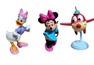 Disney figures set Minnie Mouse Daisy Penguin Tigger Pooh Pedro the plane