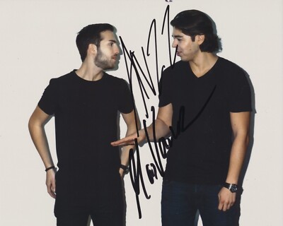 AN21 AND MAX VANGELI SIGNED 8X10 PHOTO 2