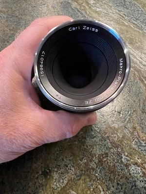 ZEISS Makro Planar T 50mm f/2 ZE Lens For Canon for sale ZEISS Makro Planar T 50mm f/2 ZE Lens For Canon for sale