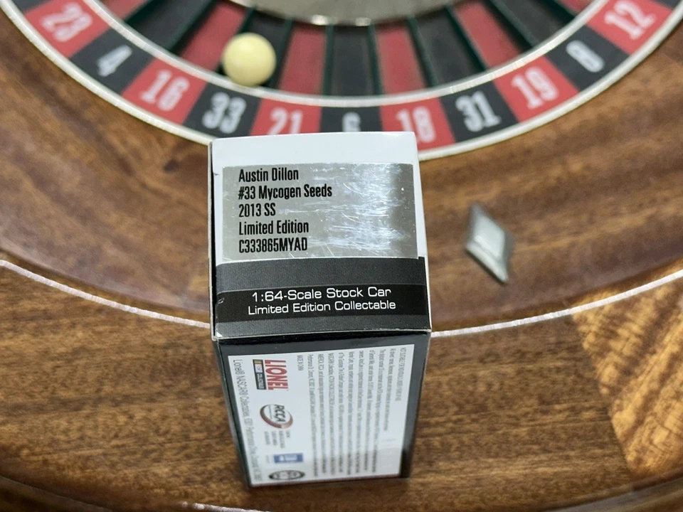 AD 2013 1/64 Action Racing #33 Austin Dillon Mycogen Seeds fundido a presión raro Foto 4 de 4