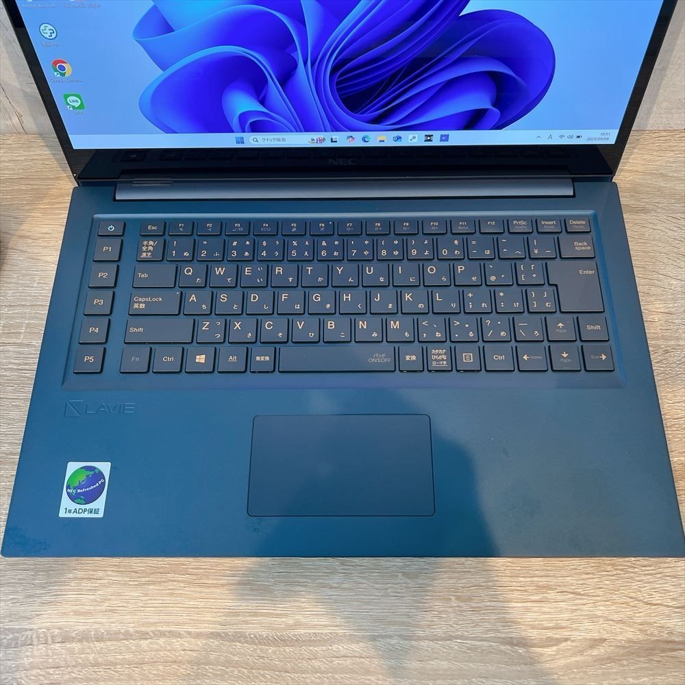 NEC LAVIE VEGA OLED 4K i7-9750H 512GB SSD 15.6