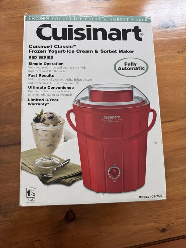 New Cuisinart ICE25R Classic Frozen Yogurt Ice Cream & Sorbet Maker Red 1.5 Qt