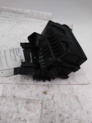 2014 Volkswagen Jetta Fuse Box OEM Grey 86000 Miles NJ25-26822-681281