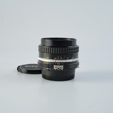 EXCELLENT Nikon Ai Nikkor 20mm F/3.5 Prime Lens