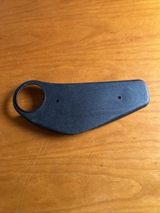 VW Golf 3 Original Verkleidung Beifahrersitz rechts schwarz VW 1H0881478A