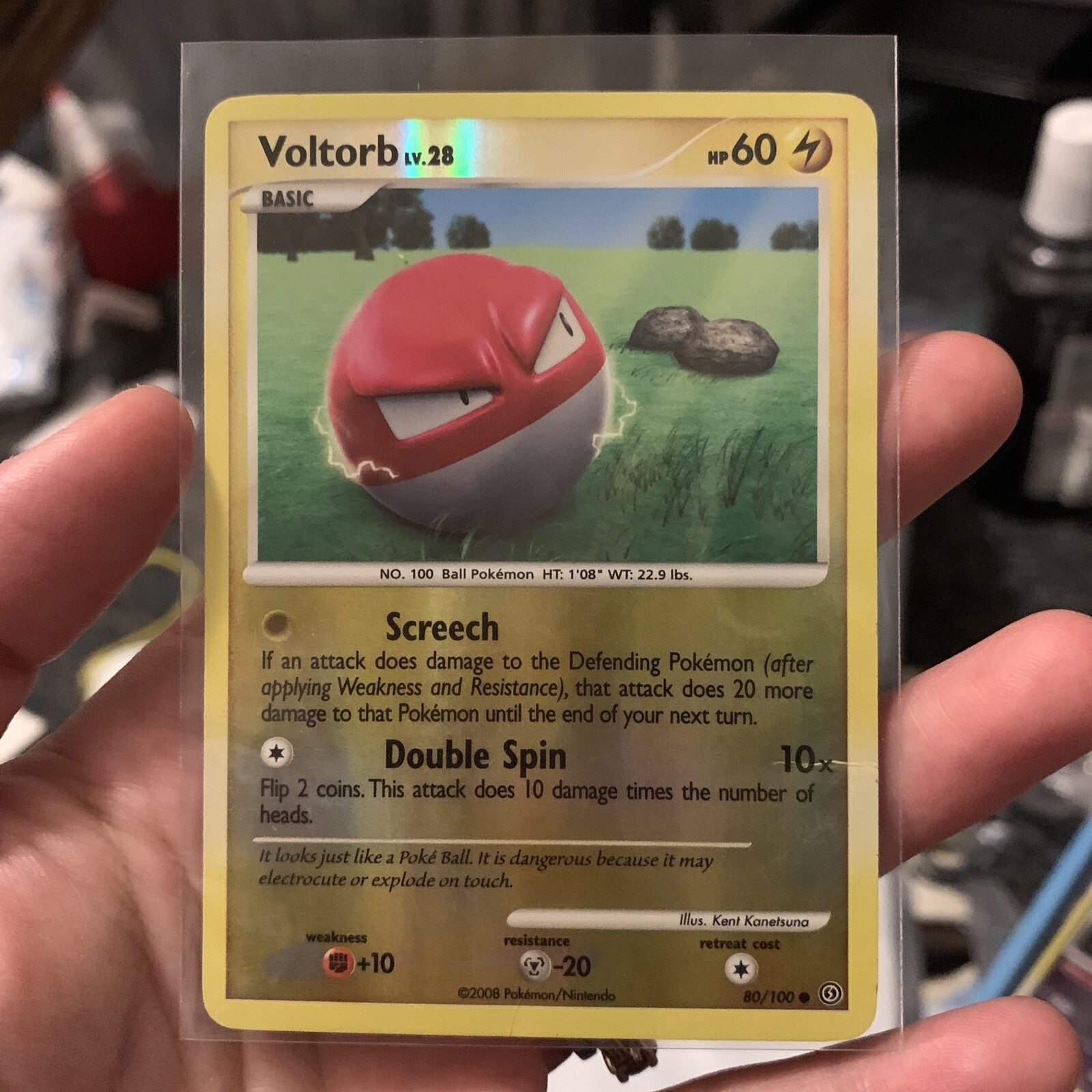 Pokemon TCG Card: Voltorb REVERSE HOLO 80/100 Stormfront Set 2008. NM-MP
