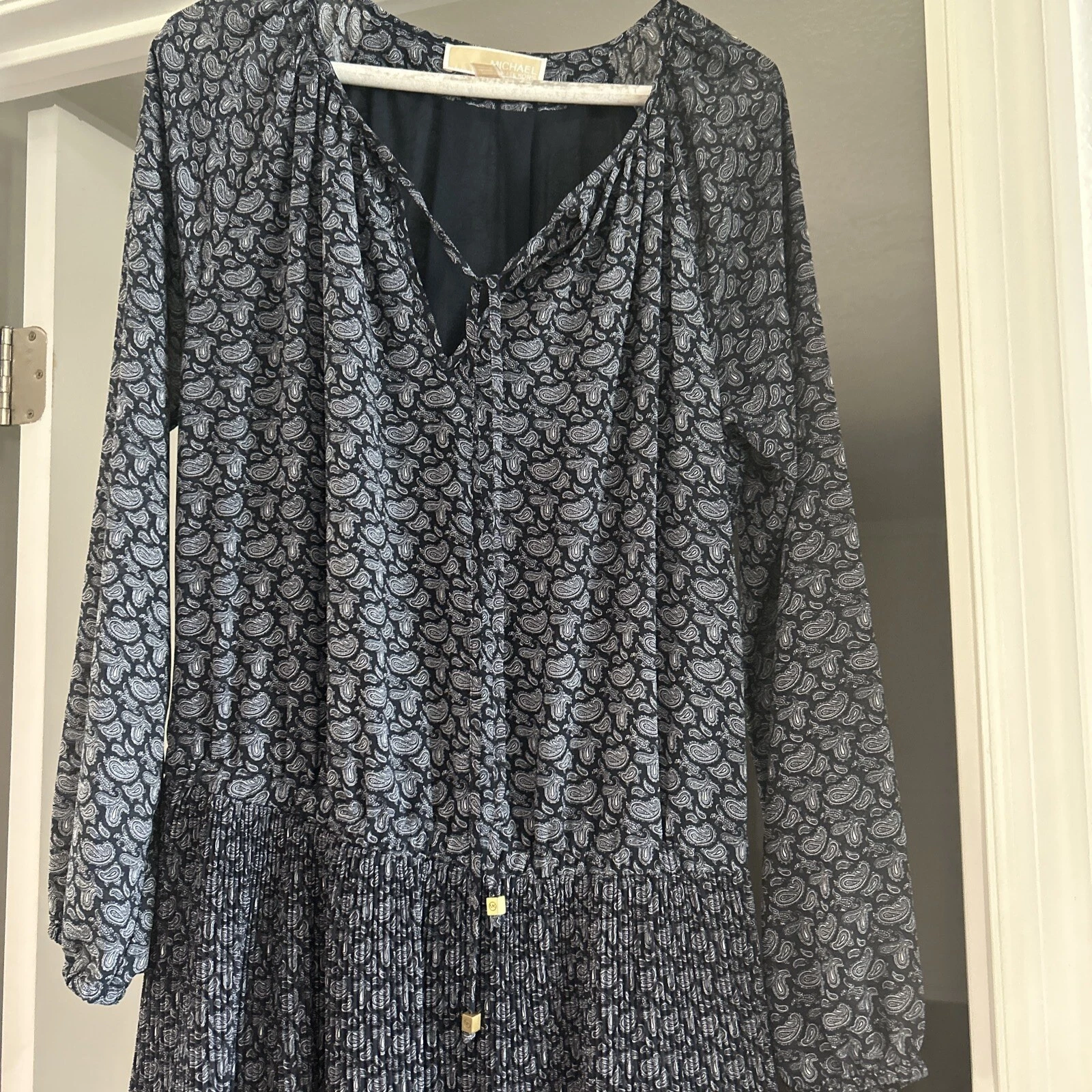 Abito Michael Michael Kors blu navy bianco paisley taglia M foderato scollo cravatta plissettato