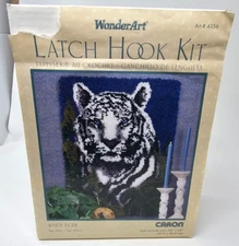 Caron WonderArt White Tiger Latch Hook Kit 24in X 34in #4356 - Complete - Yarn
