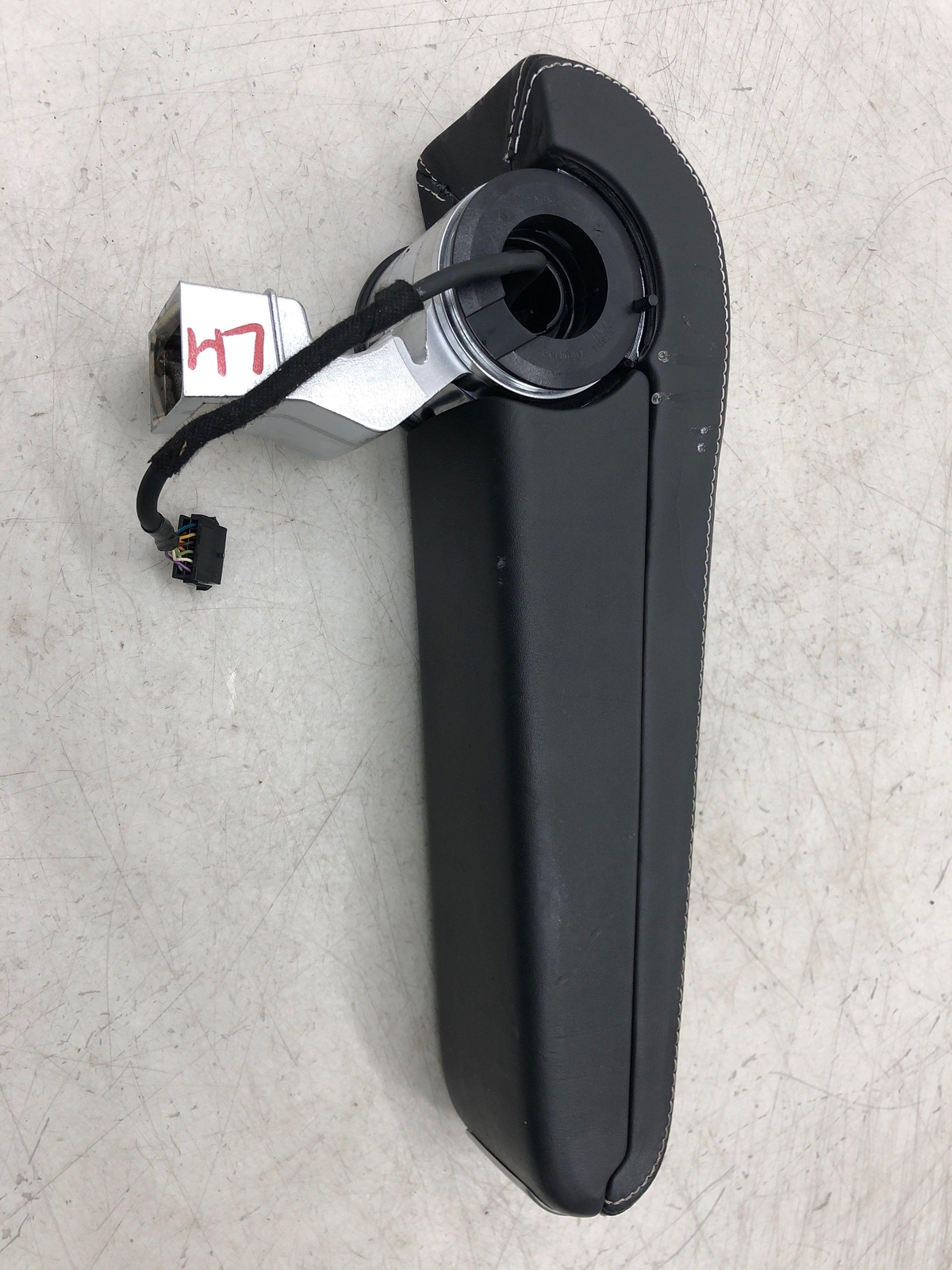 2006-2012 BENTLEY CONTINENTAL RIGHT & LEFT CENTER CONSOLE ARMREST 3W0864209F