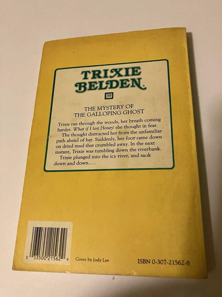 TRIXIE BELDEN BOOK #39 PB THE MYSTERY OF THE GALLOPING GHOST BY KATHRYN KENNY - Image 2 of 4