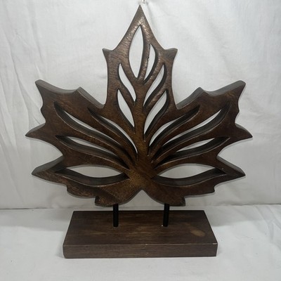 Large Chunky Carved Dark Wooden Maple Leaf Table Decor Nice Quality
