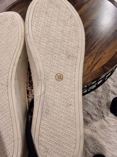 Carvela Joyful Tweed Eu 38 UK 5 Low Rise Trainer Sneaker Rare Summer Holidays - Picture 10 of 11