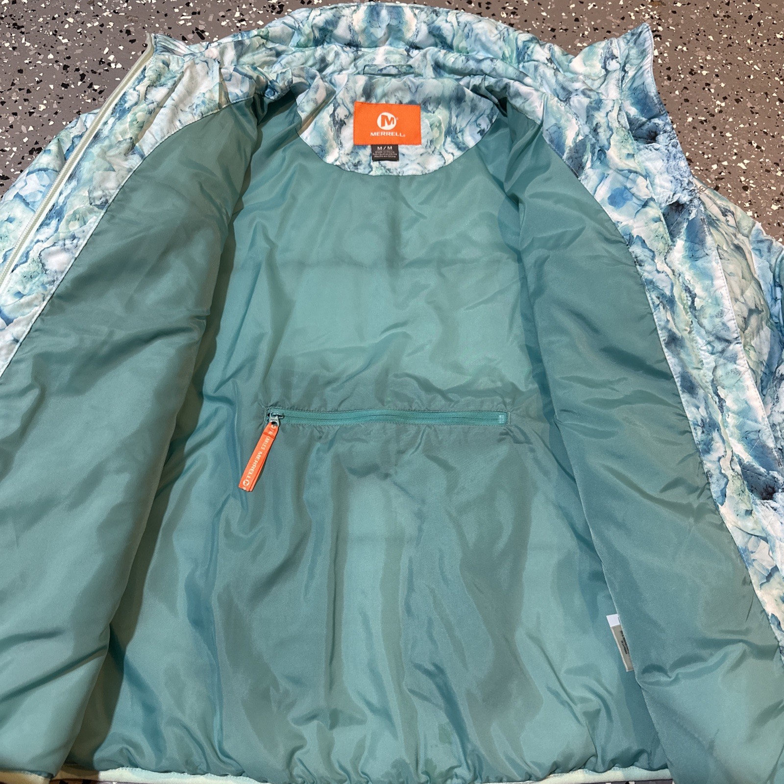 Merrell Women’s Medium Puff Jacket Watercolor Tea… - image 2