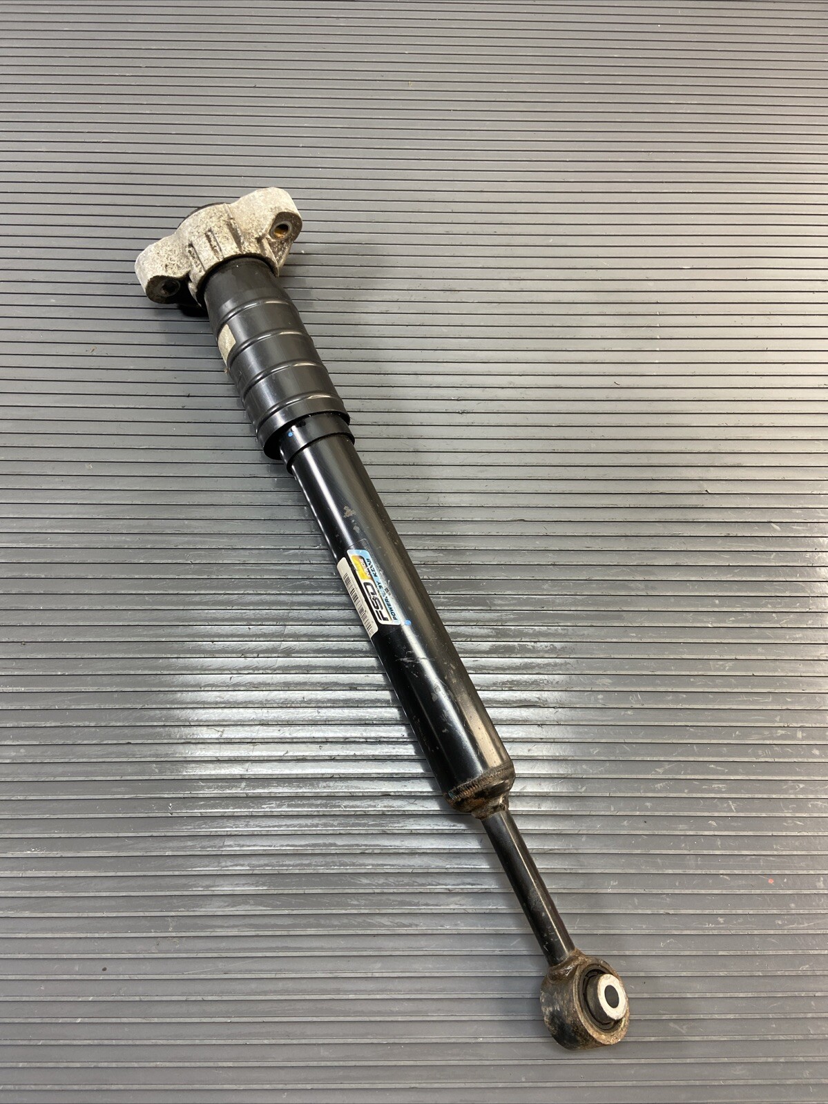 Maserati Ghibli S Q4 2014-2024 Rear Right Shock absorber