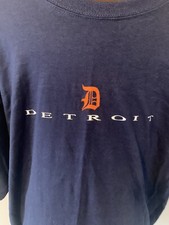 Detroit Tigers Mens T Shirt XL Navy Blue Short Sleeve Old English D Baseball MLB
