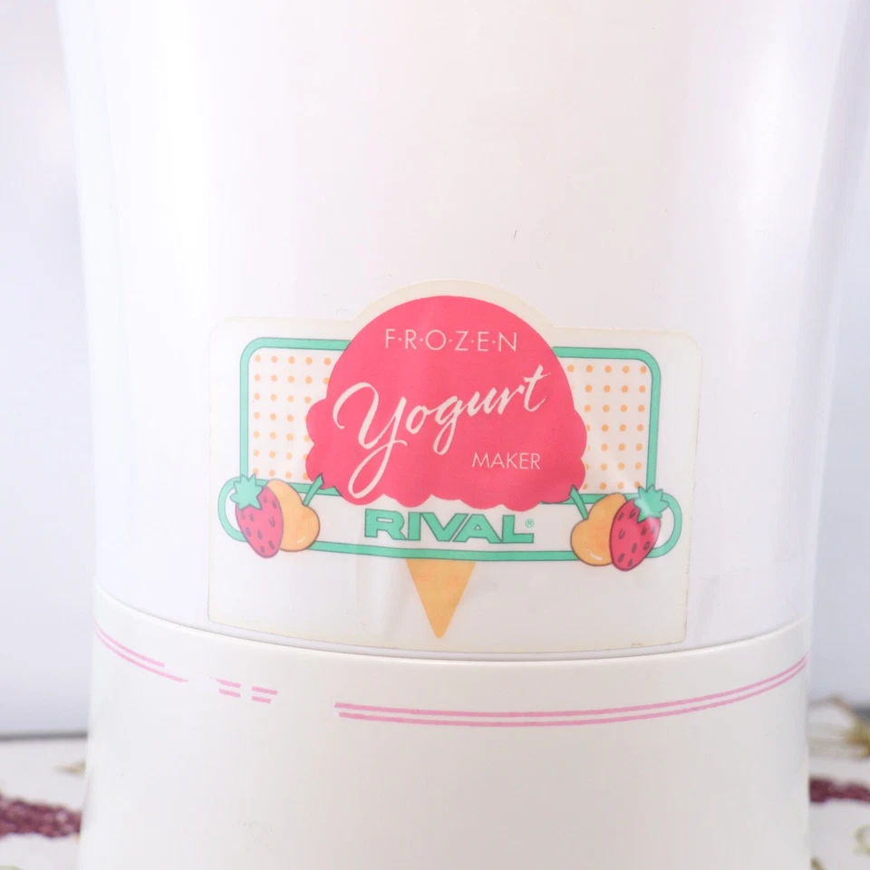 Heladera de yogur congelado Rival de colección modelo 8200 2 cuartos Foto 4 de 4