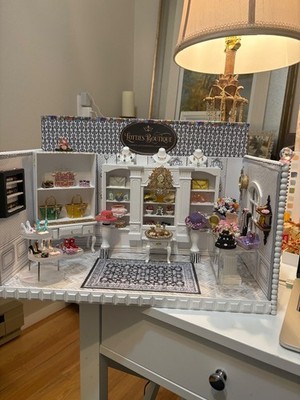 NEW! OOAK Artist Handcrafted  LOTTIES BOUTIQUE  Diorama 1:12 Scale