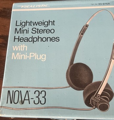 Vintage Headphones Realistic Audio Walkman Nova 33 Light Stereo