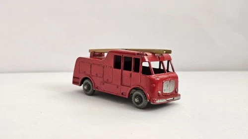 Matchbox Lesney Merryweather Marquis Fire Engine Truck No. 9 Vintage Red #9