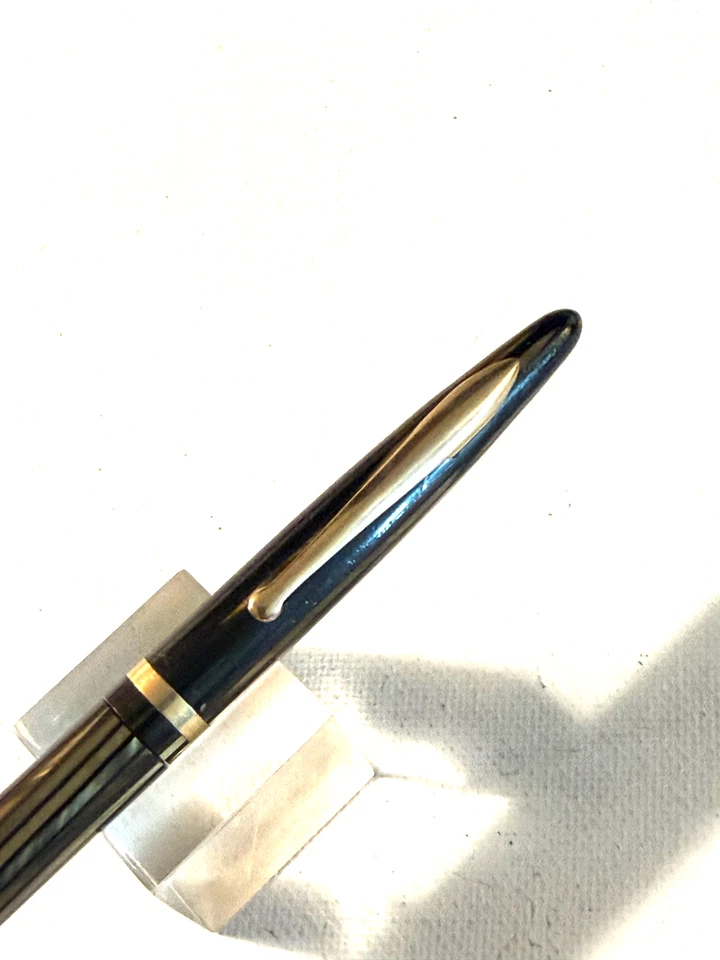 2 Vintage Sheaffer's striated Pencils  c1940s. Green and brown   Each Working - Image 2 of 4