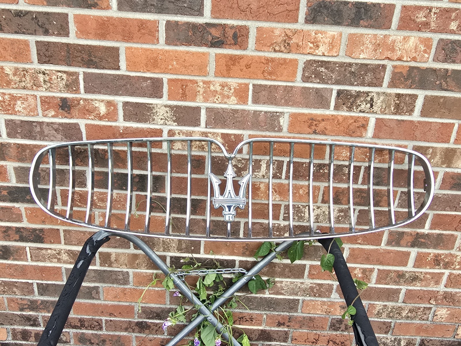 2012 - 2017 Maserati GranTurismo Front Bumper grille Chrome Oem