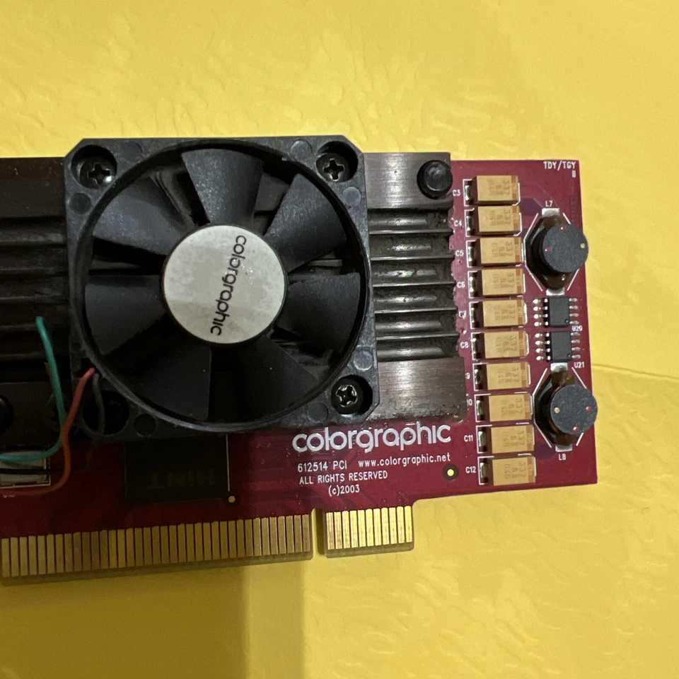 COLORGRAPHIC XENTERA GT4 4-Port Micro-DVI PCI Graphics Card 612524 AGP - Image 3 of 4