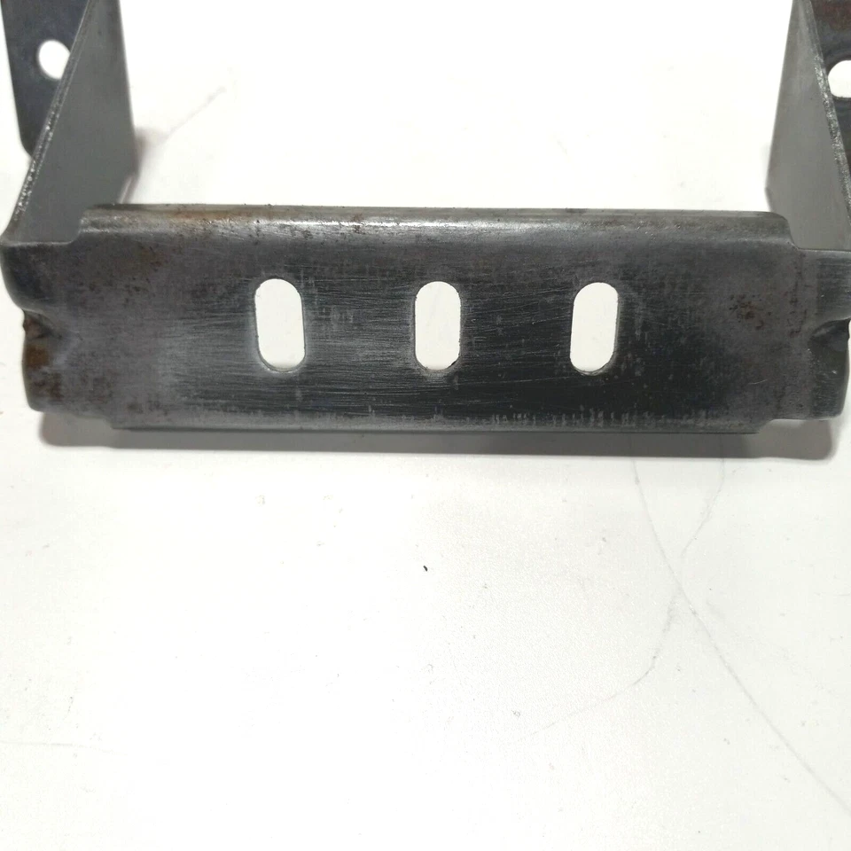 Yamaha TTR90 TTR-90 TTR-90E 2000-2007 soporte de asiento soporte de montaje OEM Foto 4 de 4