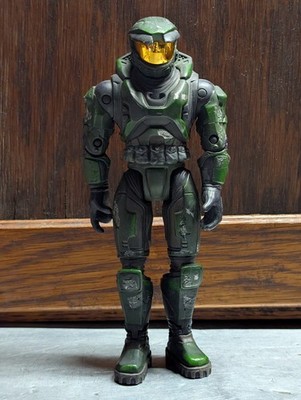 Halo 2 Battle Damaged Green Spartan Master Chief 8'' Action Figure Joyride
