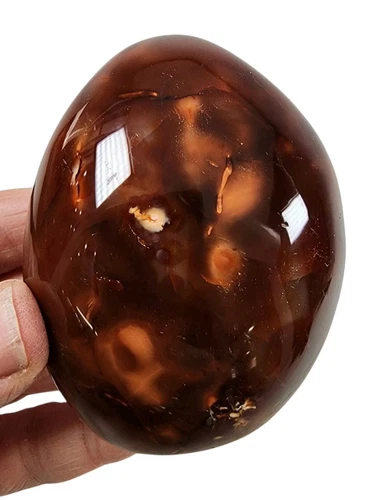 Carnelian Agate Polished Freestand Stone Madagascar 178.4 grams.