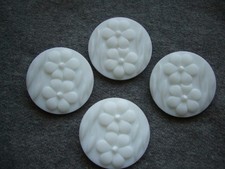 WHITE FLORAL DESIGN,  RAISED,  LARGE  ,COAT/JACKET    BUTTONS  x 4  FREE P&P