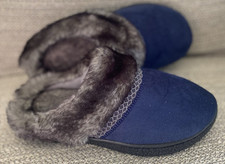 ISOTONER SLIPPERS MEMORY FOAM MICROSUEDE NAVY BLUE PLUSH FAUX FUR 7.5-8 NWOT