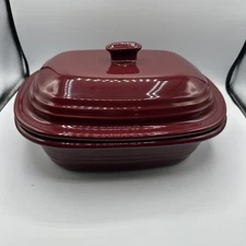 Pampered Chef New Traditions Deep Covered Baker Cranberry Stoneware Casserole