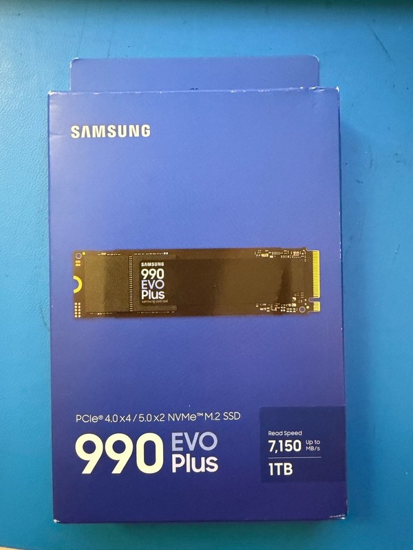 Samsung 1TB 990 EVO Plus PCIe 5.0 x2 4.0 x4 M.2 Internal SSD 100% un opened