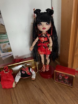Rainbow High Puppe - Lily Cheng, Chinese 2022