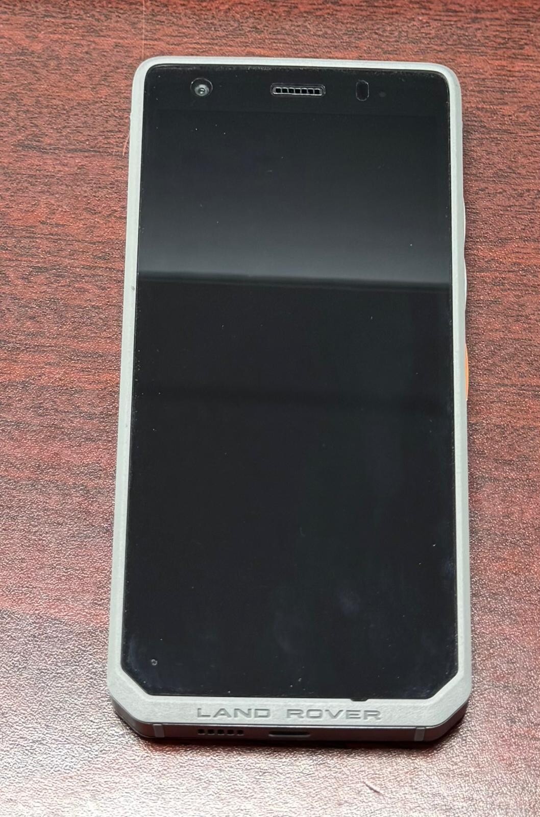 Foto 1 di 2