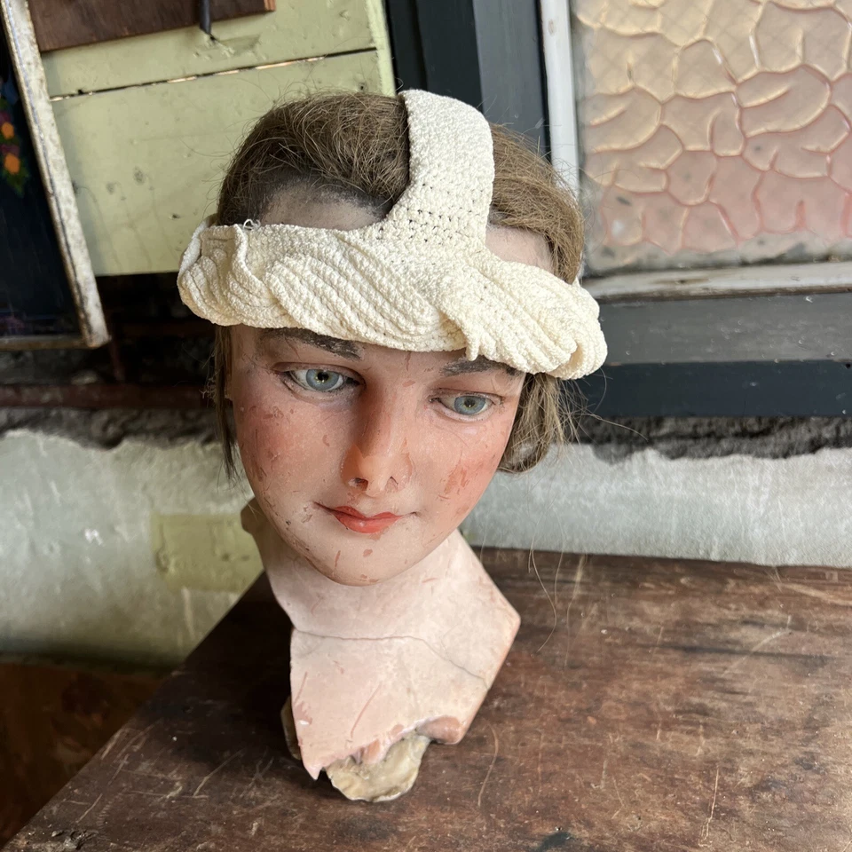 De colección 1930 Blanco Algodón Tejido Ropa Deportiva Sombrero Tocado Bullocks Inusual Foto 4 de 4