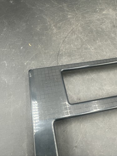 1985-92 FIREBIRD TRANS AM RADIO BEZEL CONSOLE TRIM PLATE OEM GM DASH 86 87 88 89 - Foto 2 di 10
