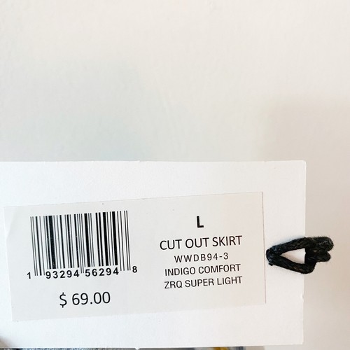 WeWoreWhat Revolve Women’s Hip Cutout Denim Mini Skirt NWT Size Large - Picture 8 of 11