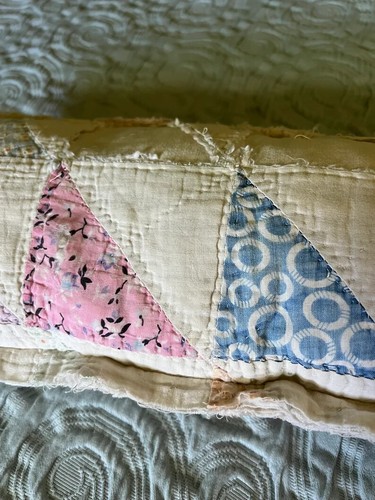 Home Decor Throw Pillow Made From Vintage Quilt Distressed Triangles Blue Red - Picture 2 of 10