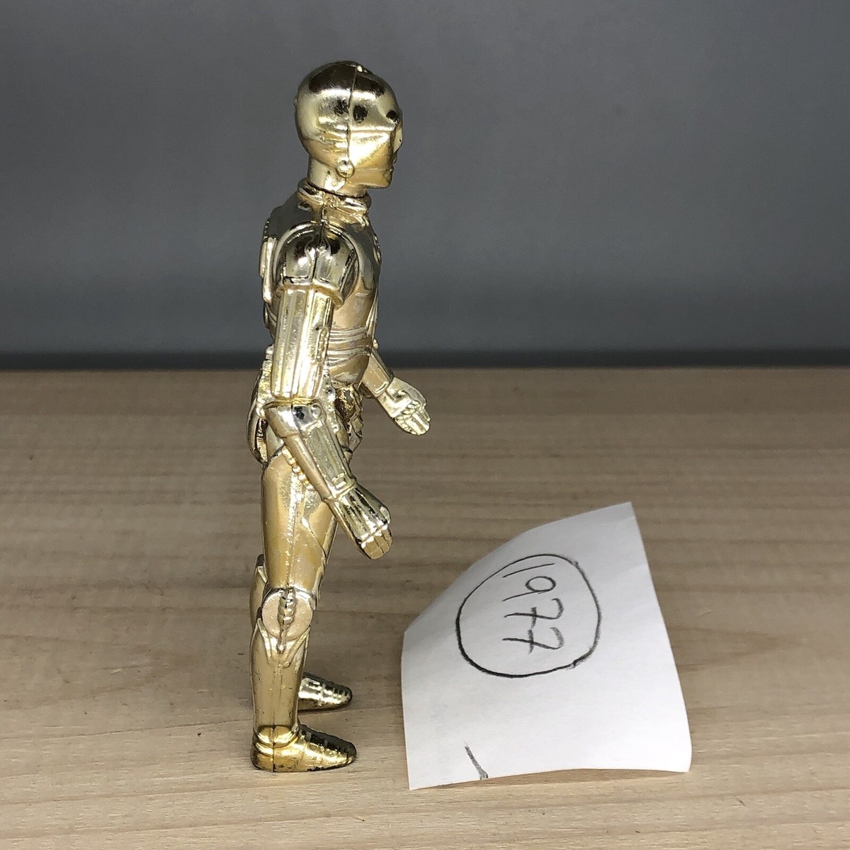 1977 Vintage Star Wars C-3PO Action Figure Gold Droid Kenner 1977 Vintage Star Wars C-3PO Action Figure Gold Droid Kenner