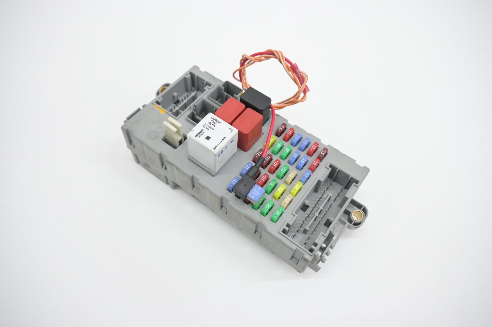 ⭐ 08-19 Maserati Granturismo Front Left Side Dash Fuse Box Switch Module Oem