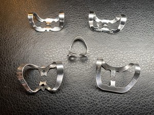 KULZER IVORY  Lot of 5 Anterior Dental Dam Glossy Clamps 212, 9T, 15, 15, 00