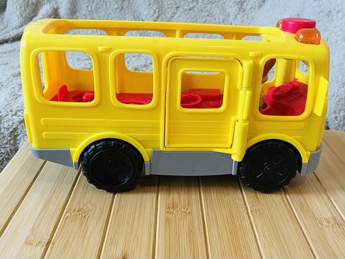 Gran Lote Fisher Price Pequeños Vehículos Autobús Camiones Coche Barbie Autobús Avión Gente - Imagen 24 de 24