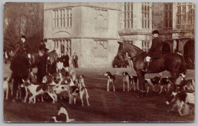 Unbekannte Edwardianische Jagd Treffen in großem Landhaus RP Postkarte